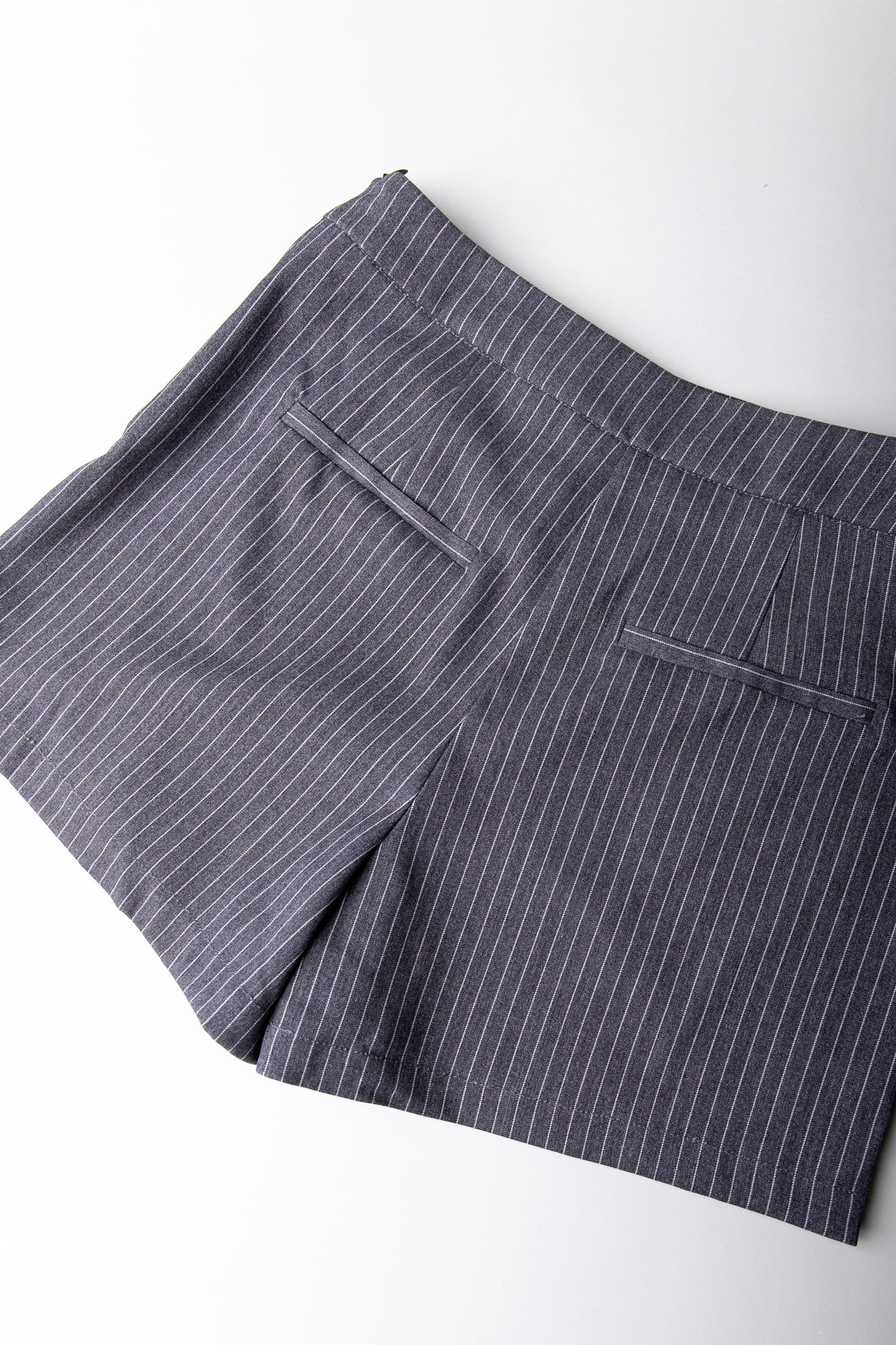 Ella Pinstripe Two Tone Skort | Grey - Image 4