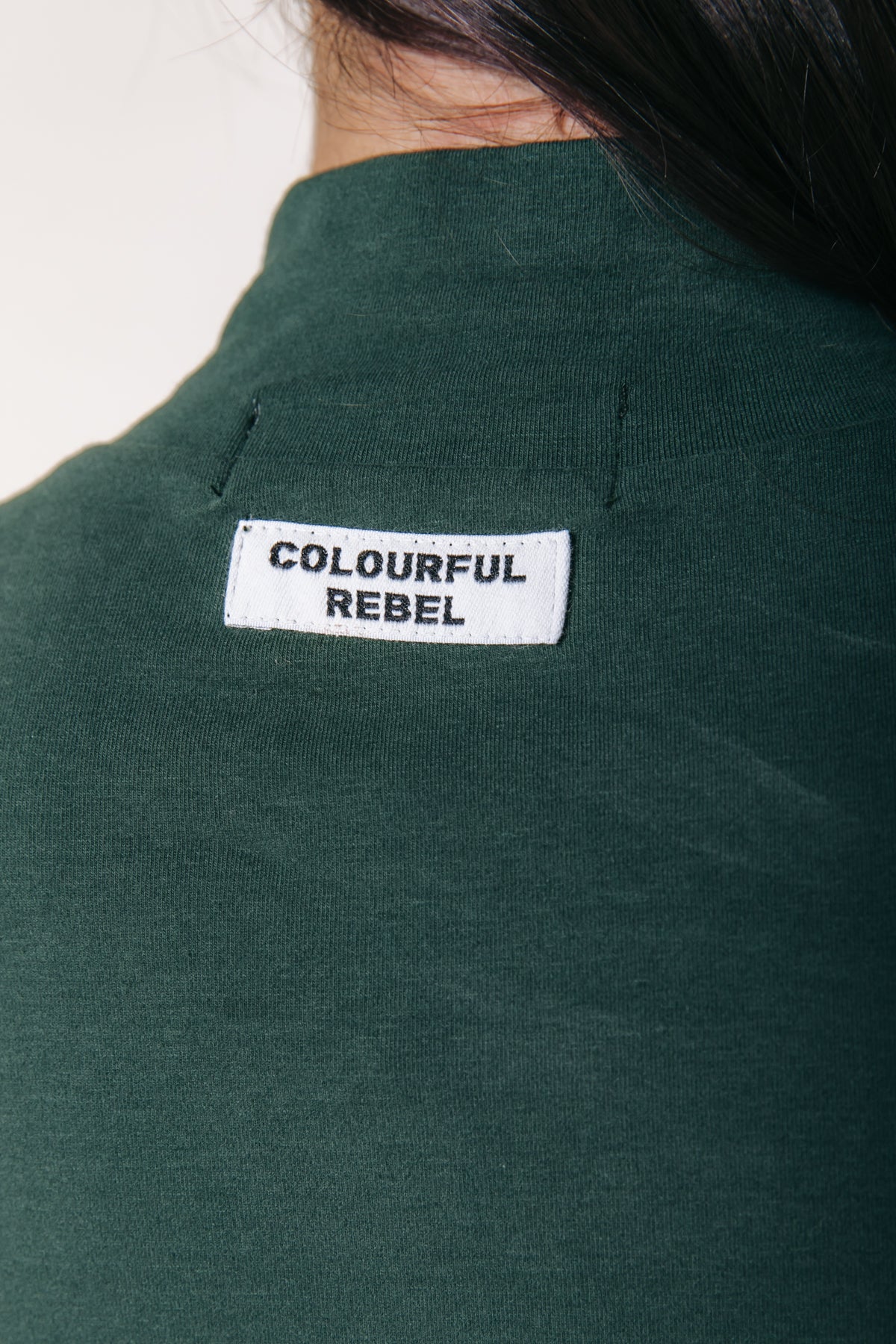 Fitted Turtleneck Top | Dark green - Image 3