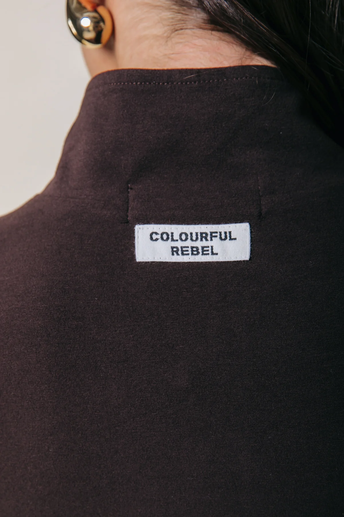Fitted Zip Top | Darkest Brown - Image 3