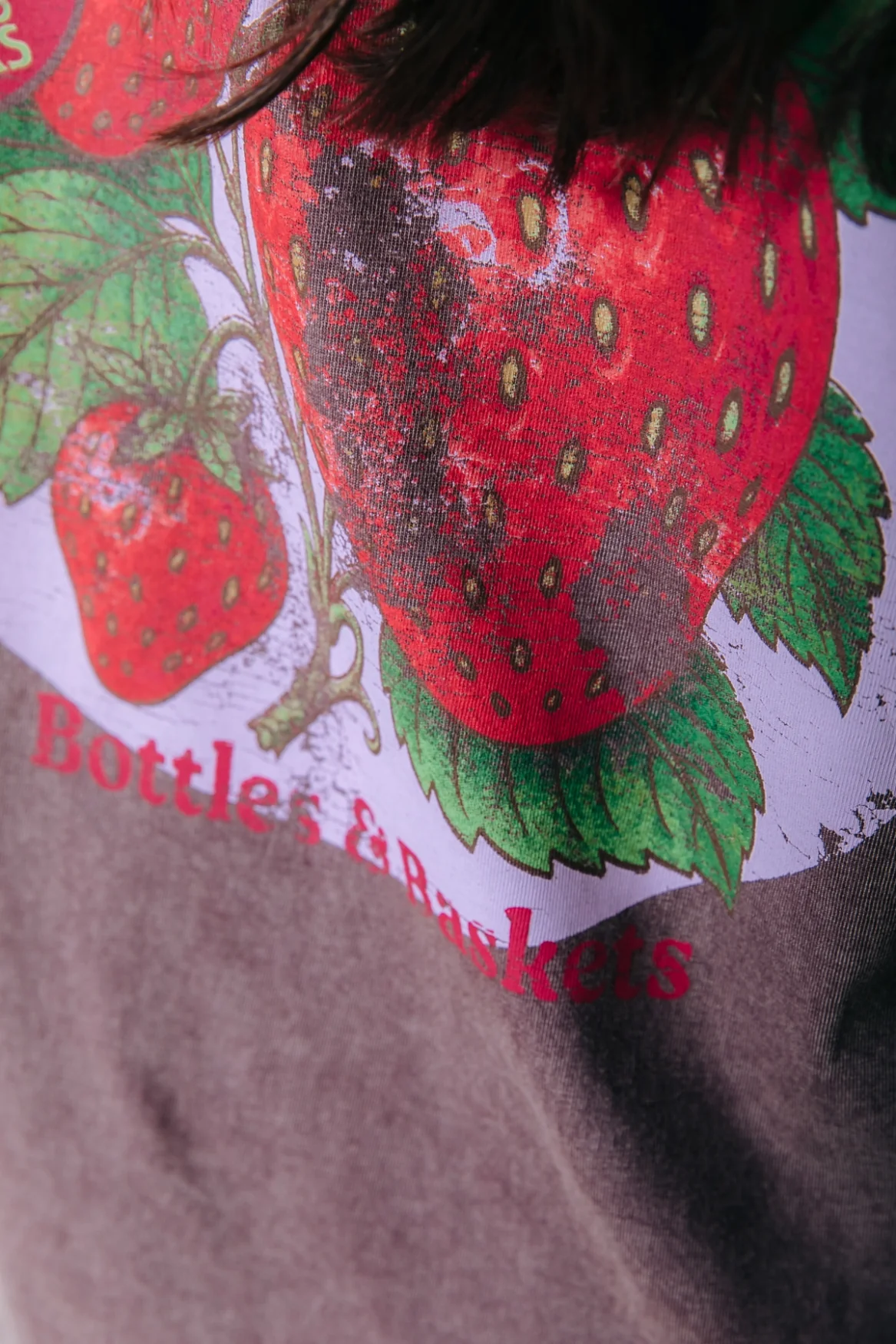 Fresh Berries Acid Wash T-shirt | Warm Brown - Image 4