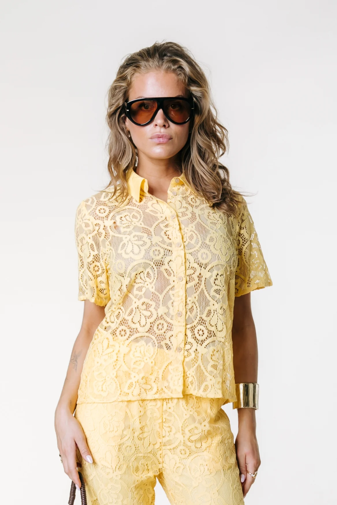 Giulia Lace Resort Shirt | Warm yellow