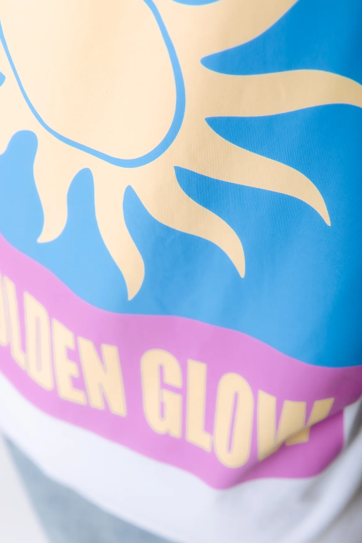 Golden Glow T-shirt | Standard white - Image 3