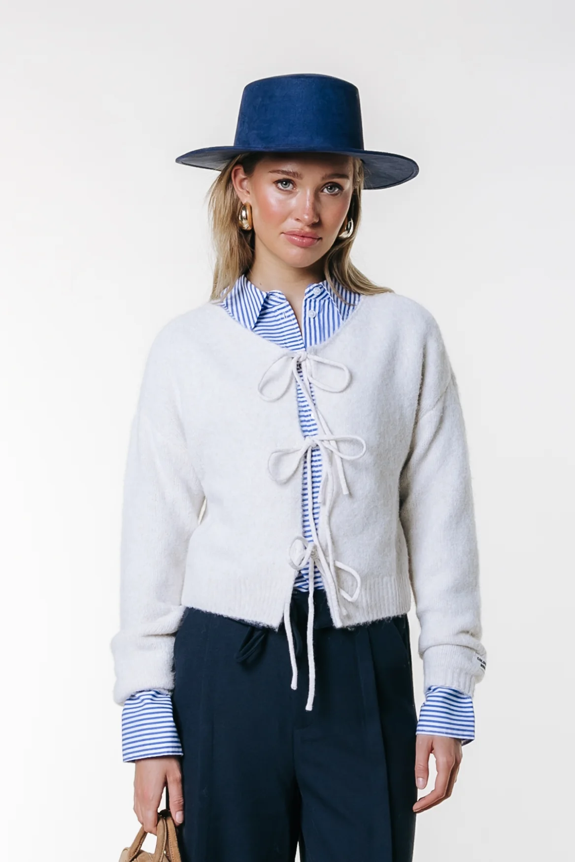 Hazel Bow Knit | Sand - Image 3