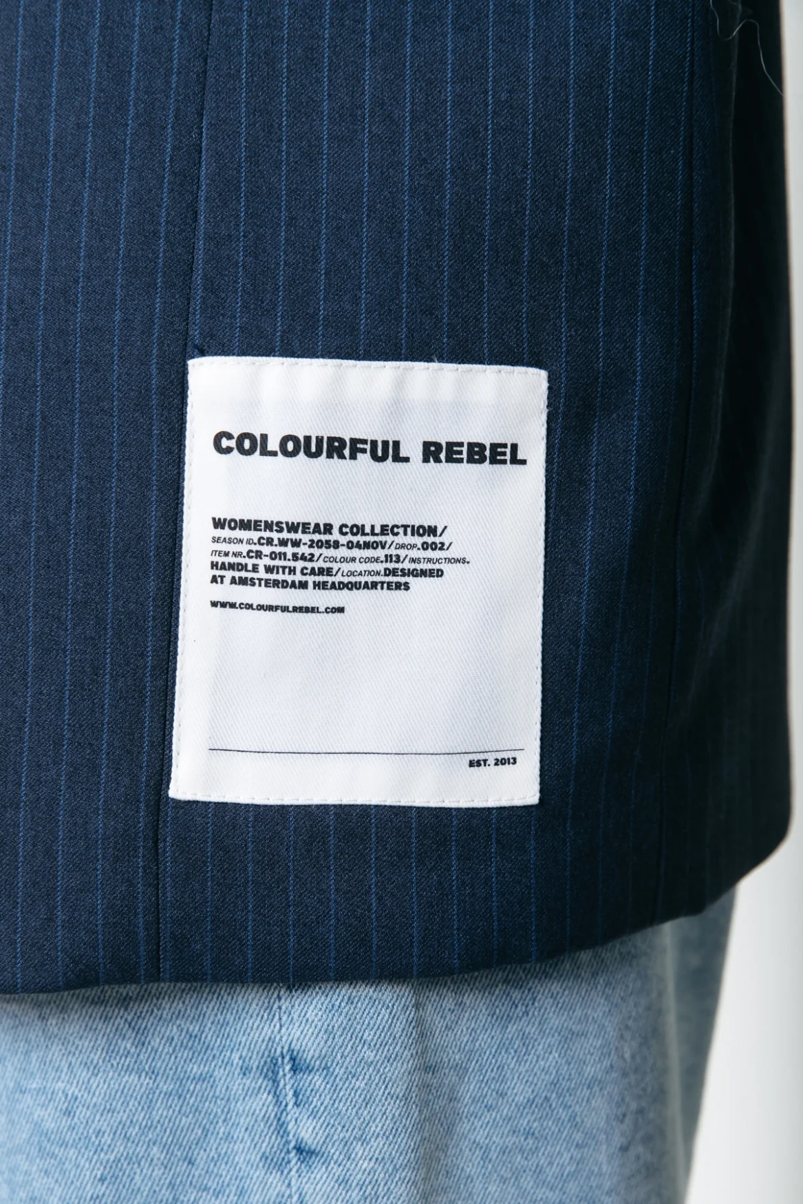 Jesra Stripe Blazer | Dark blue - Image 8