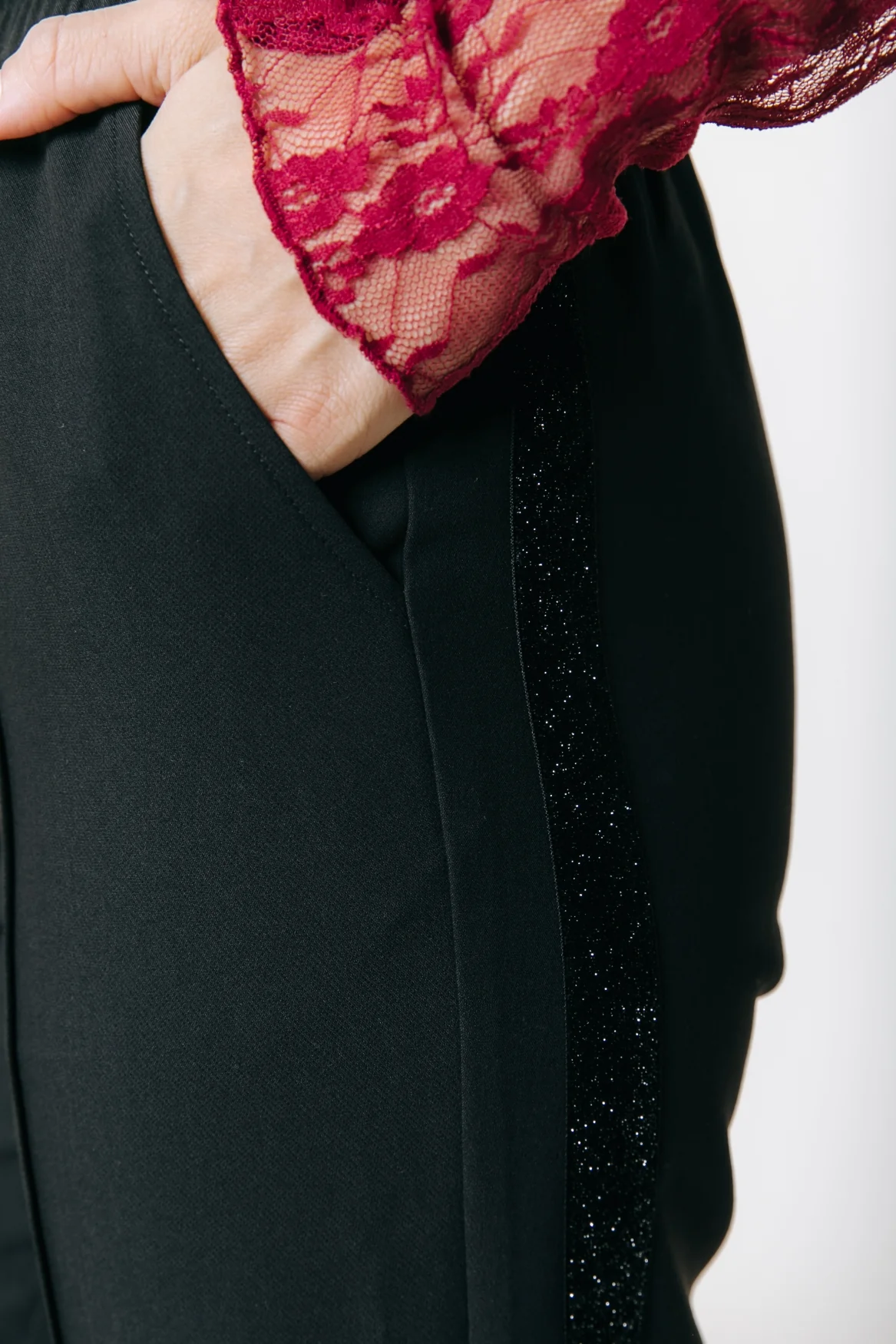Jiby Pintuck Glitter Pants | Black - Image 9
