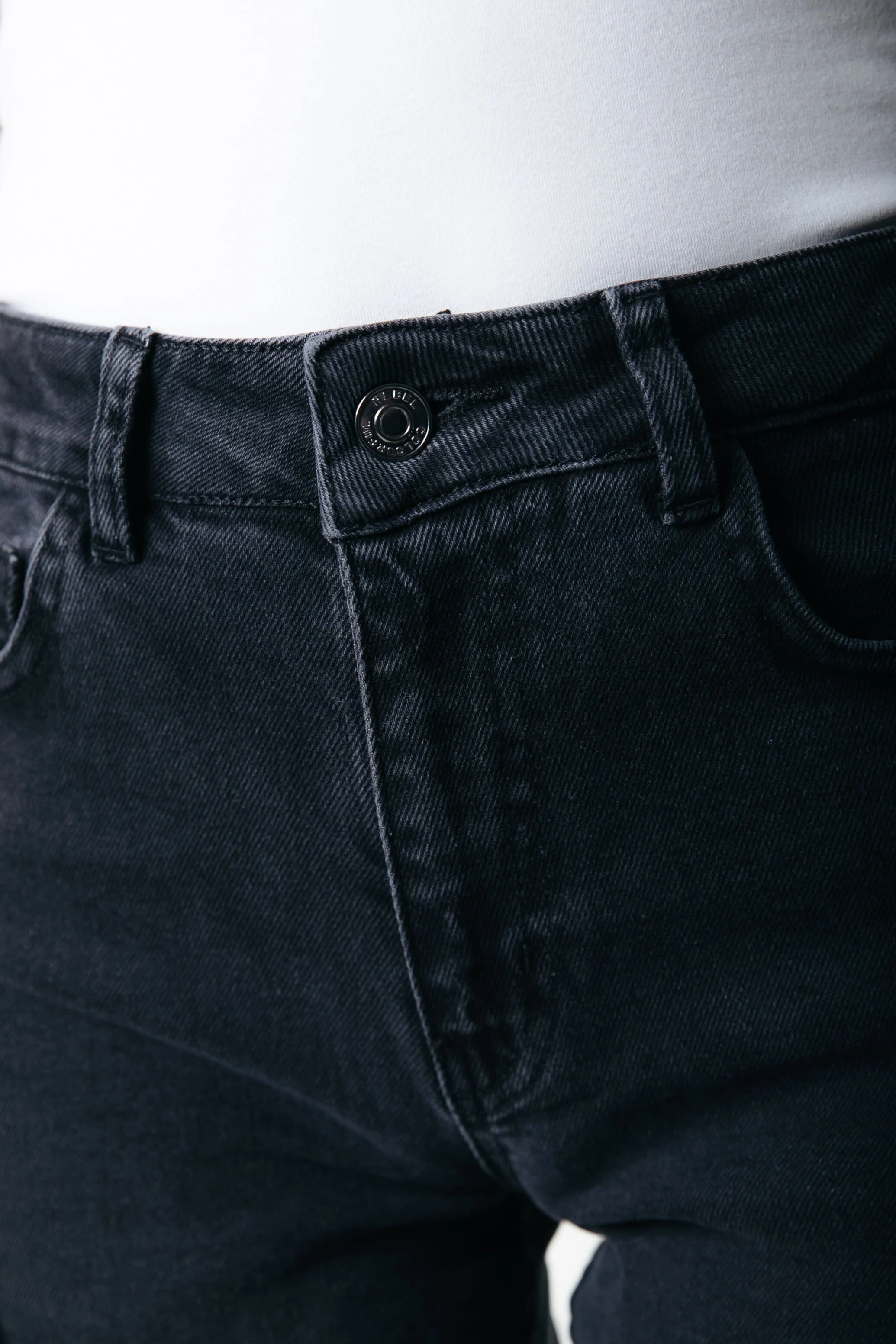 Jones Straight Leg Denim | Dark grey denim - Image 5
