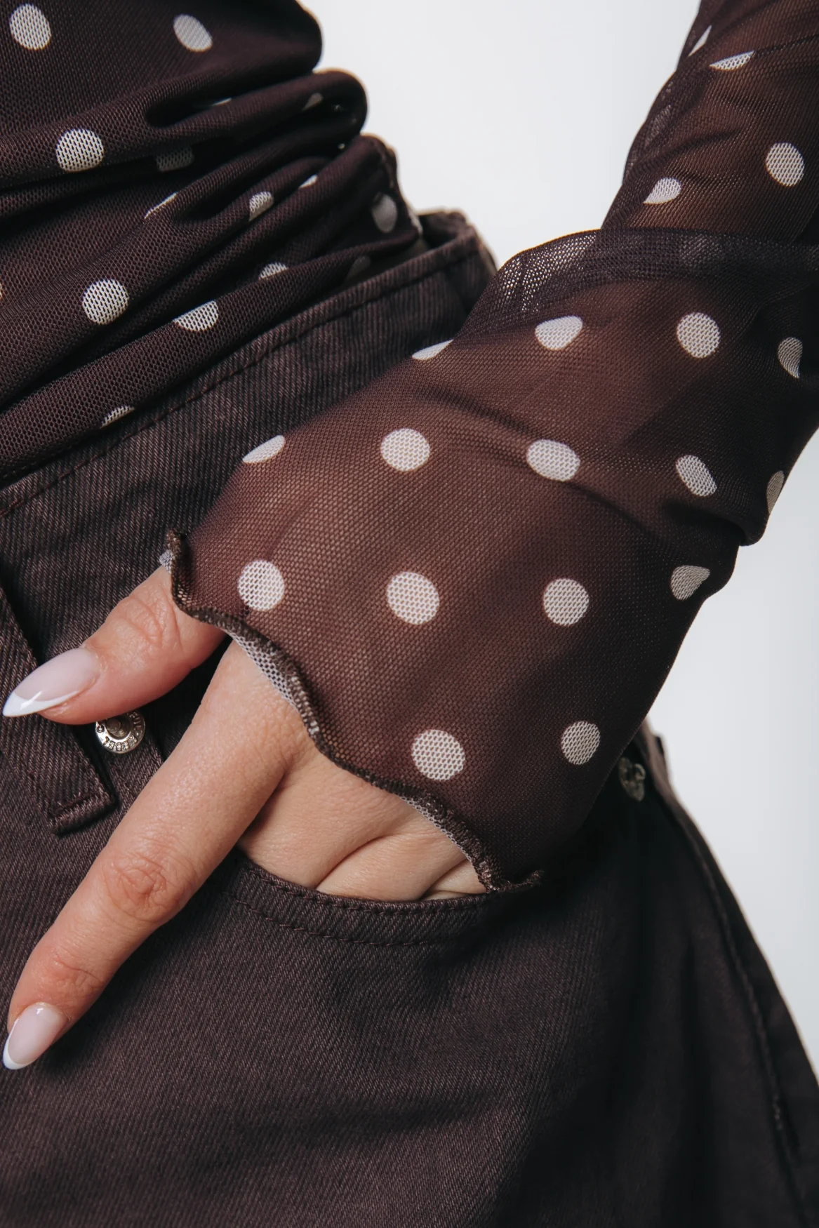 Neyo Dots Mesh Top | Brown - Image 4