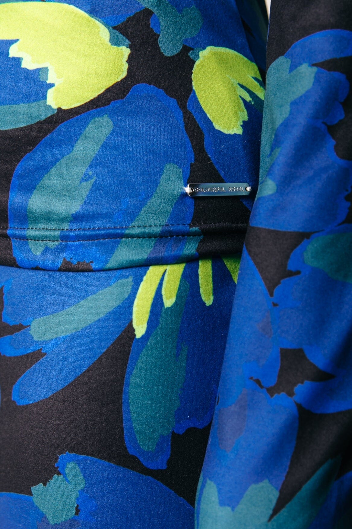 Neyo Moved Flower Top | Vibrant Blue - Image 3
