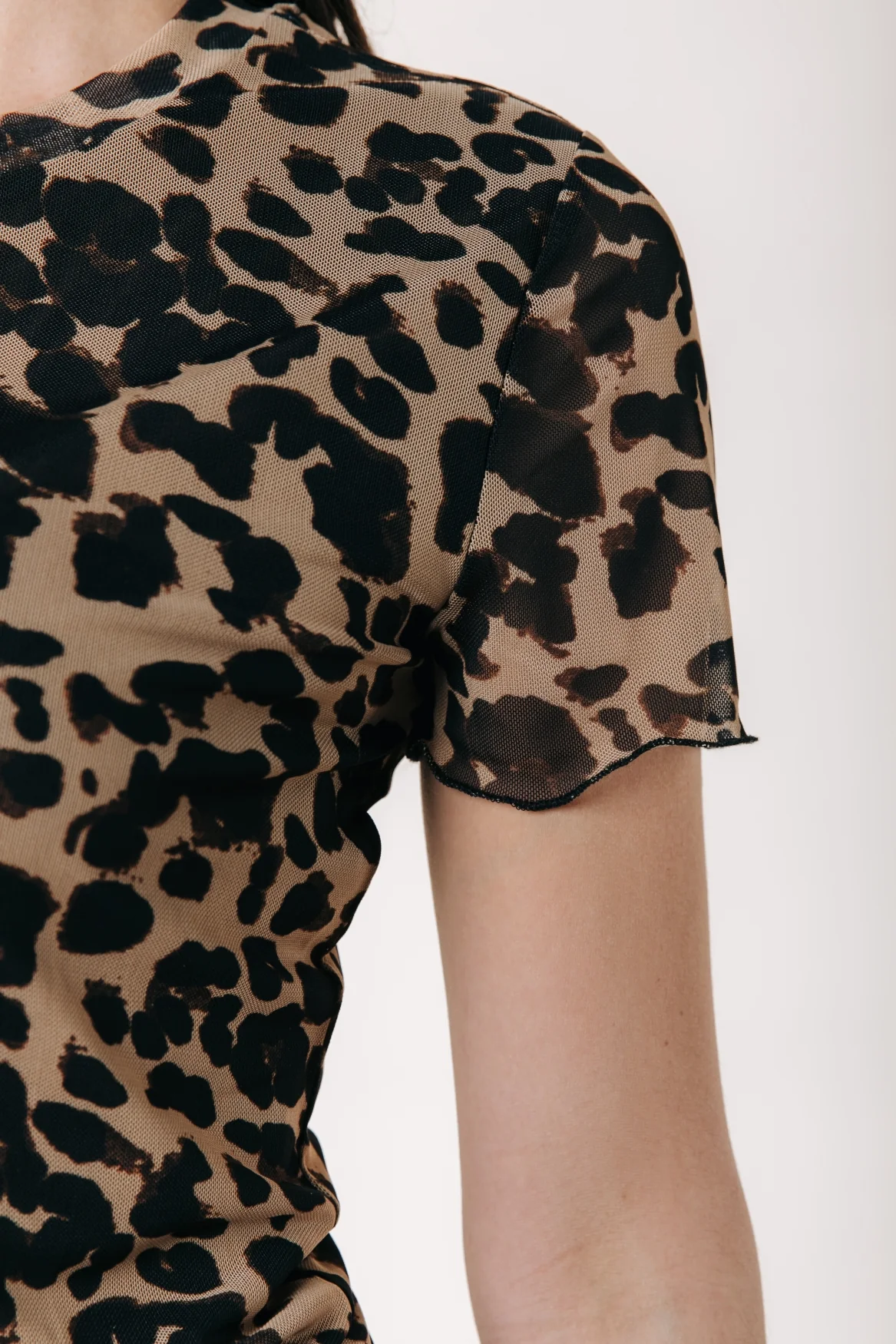 Nina Leopard Mesh Top | Beige - Image 4