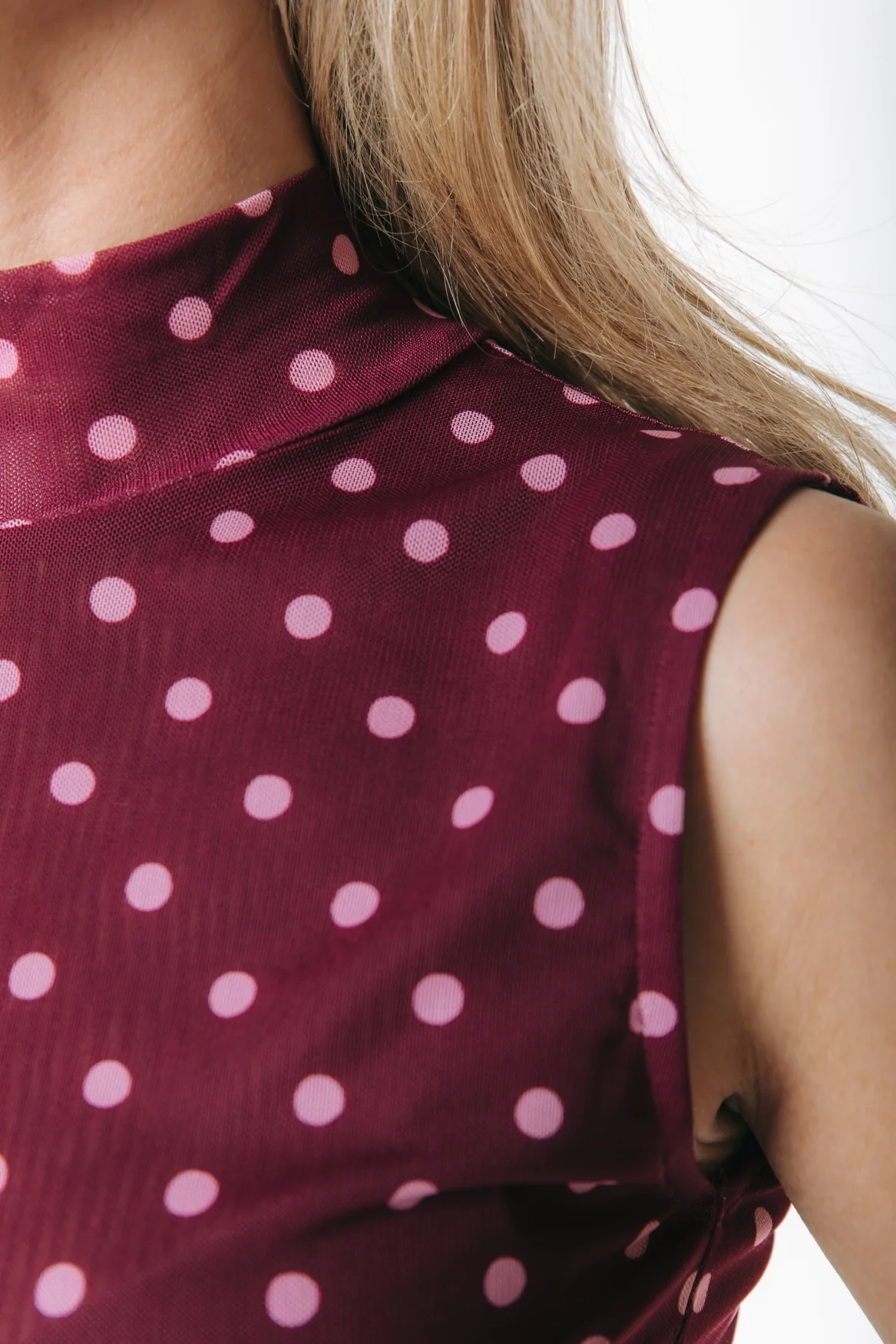 Noli Dots Mesh Top | Deep Burgundy - Image 3