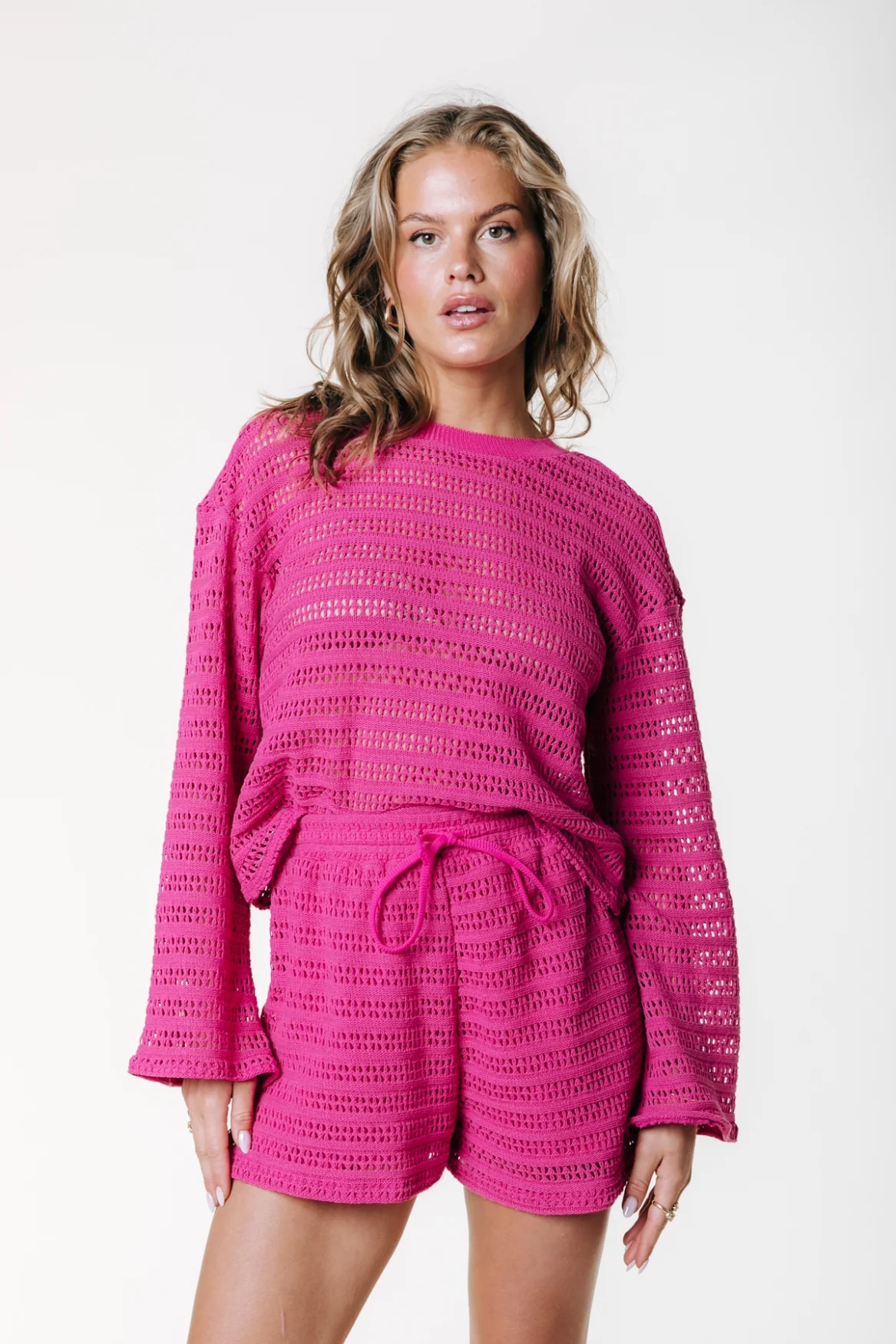 Norah Crochet Short | Dark fuchsia