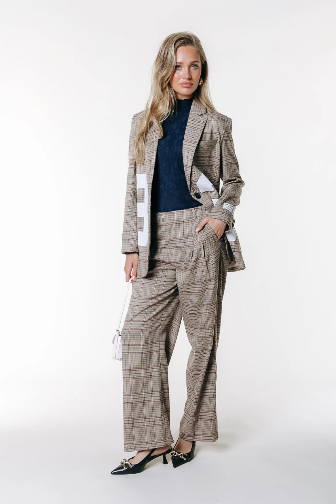 Paris Check Patch Blazer | Medium brown - Image 4