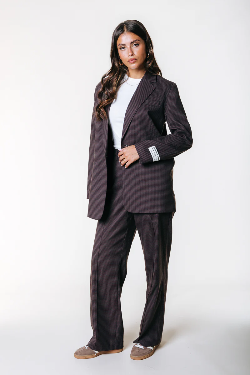 Rus Dogtooth Straight Pants | Brown - Image 4