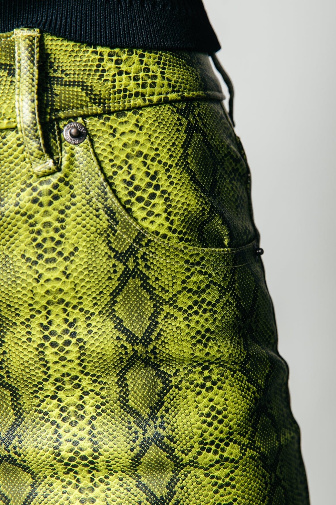 Russy Snake Pants | Neon lime - Image 6