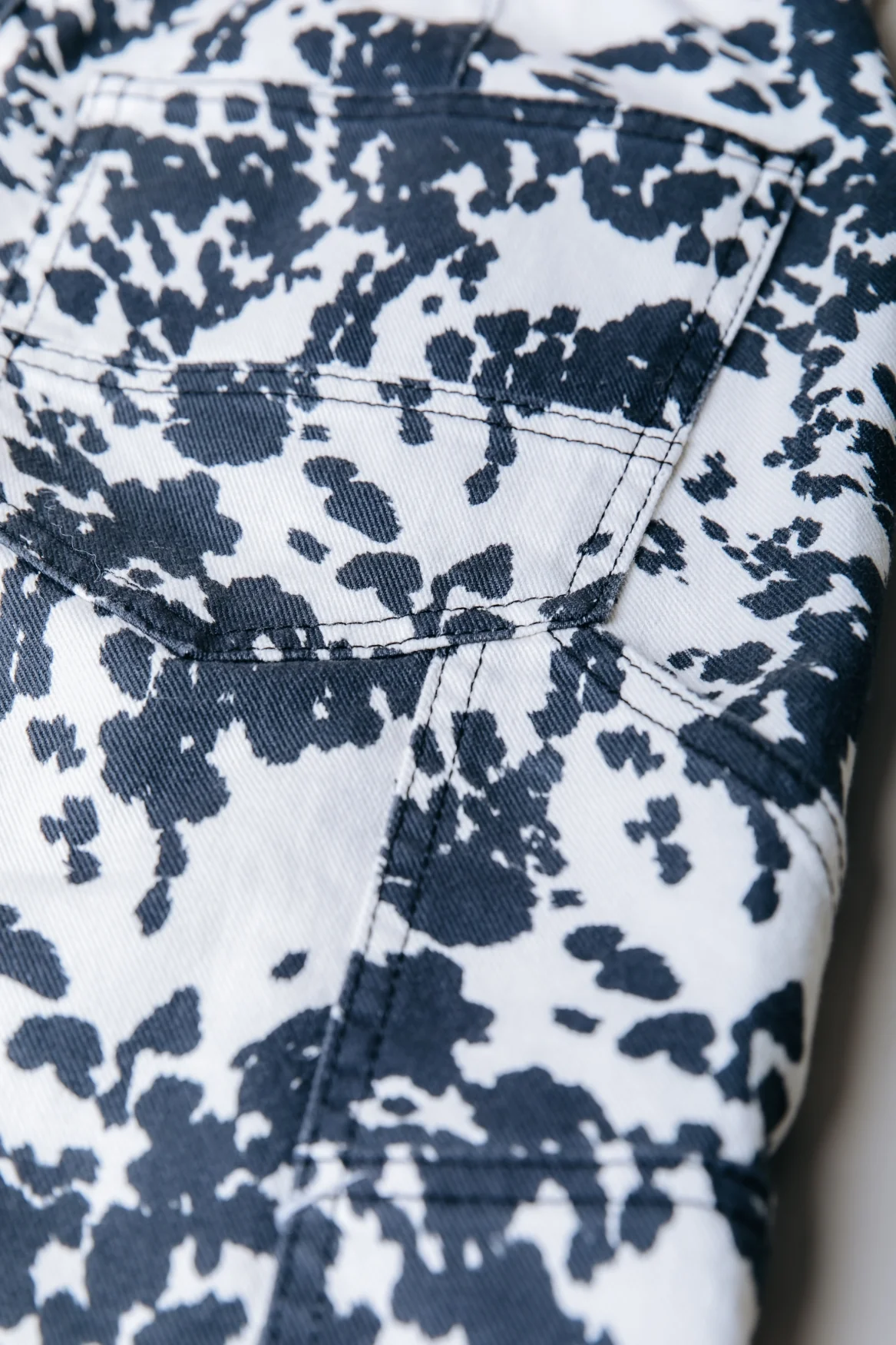 Tinsley Cow Denim Worker Pants | Beige - Image 7