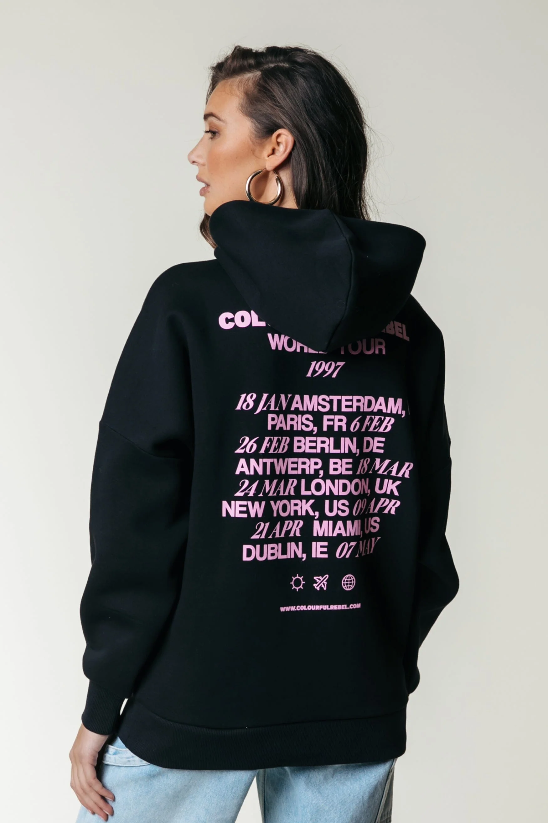 World Hoodie | Black