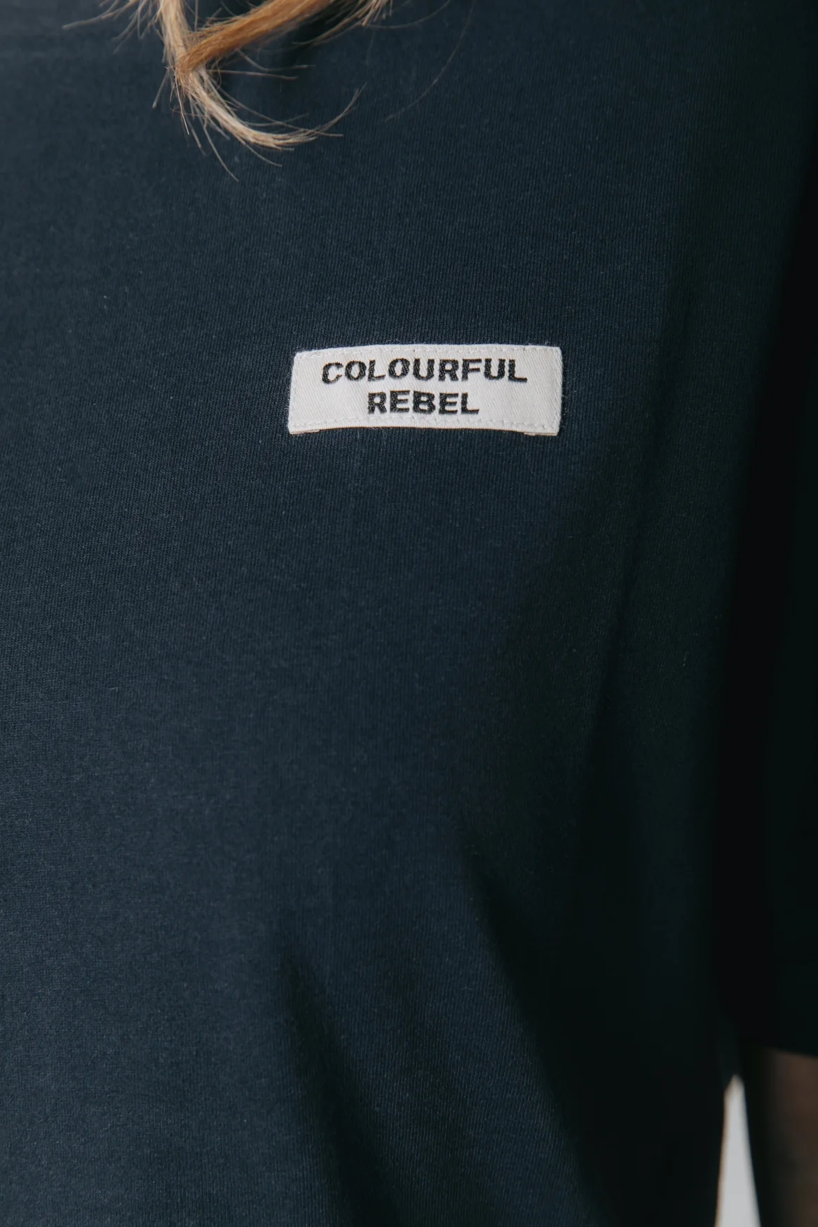 Label T-shirt | Dark Navy - Image 4