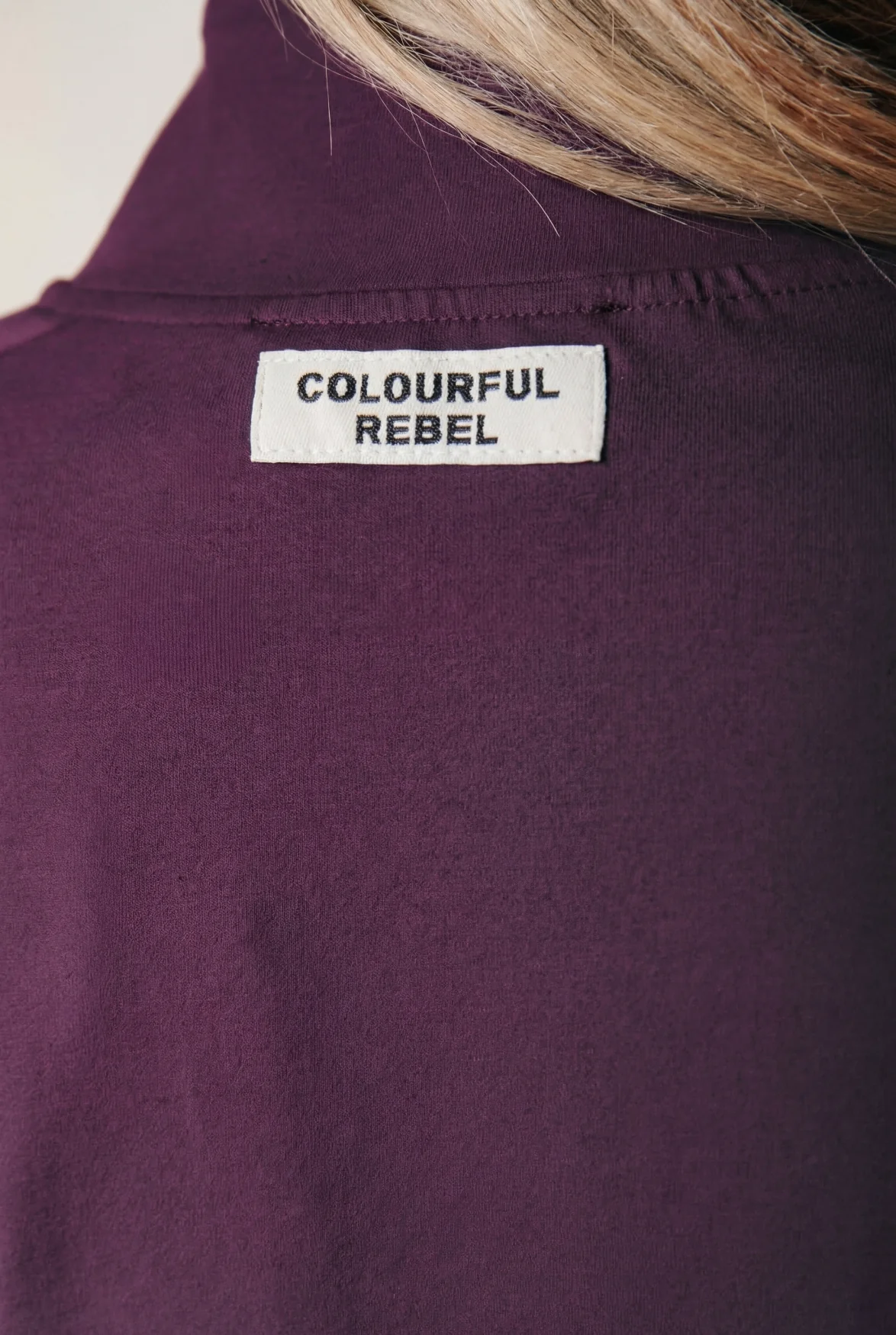 Fitted Full Zip Top | Dark purple - Image 3