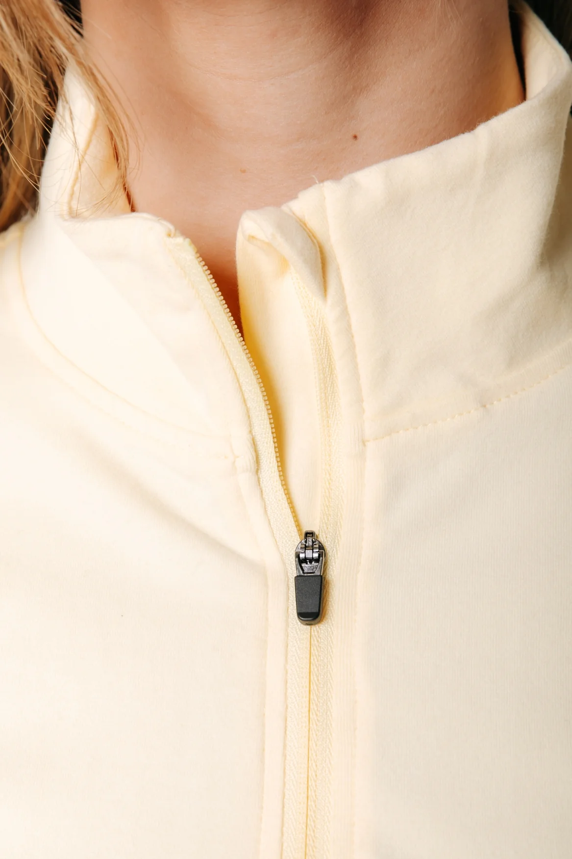Fitted Full Zip Top | Soft yellow - Image 6
