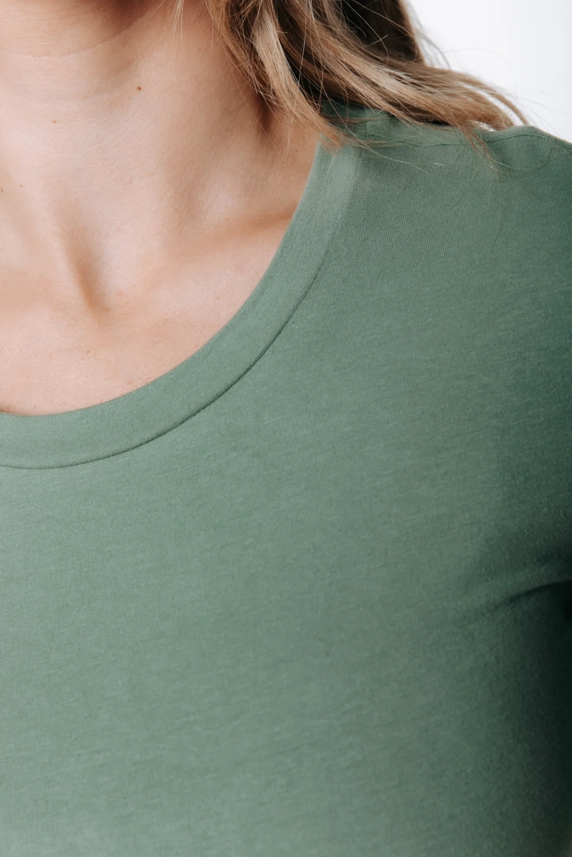 Fitted Wideneck T-shirt | Olive Green - Image 5