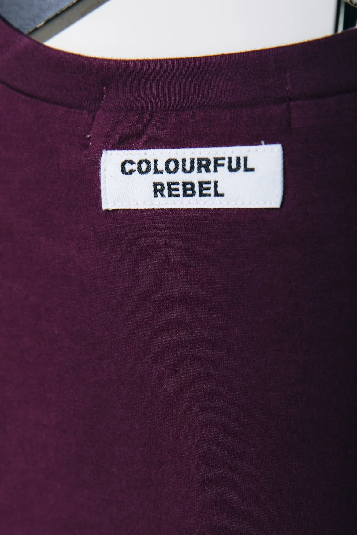 Fitted T-shirt | Merlot Red - Image 5