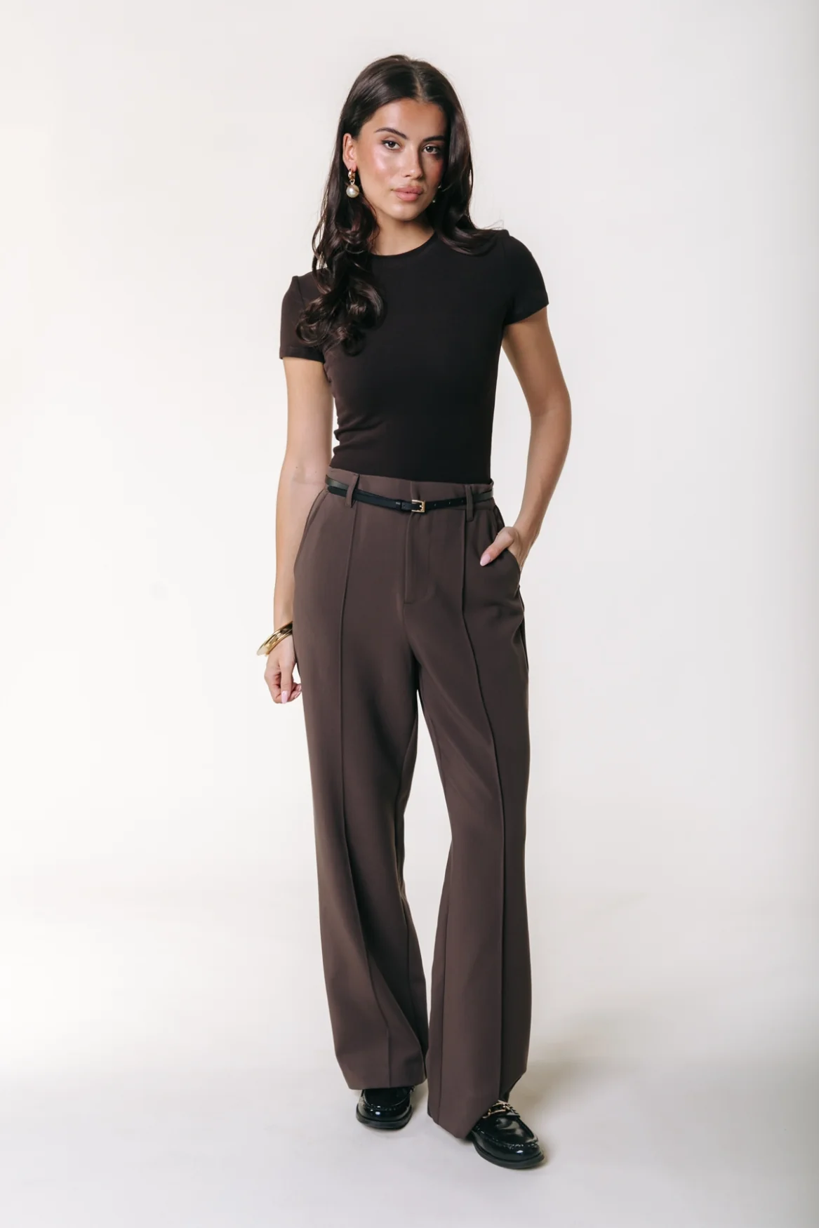 Fitted T-shirt | Darkest Brown - Image 2